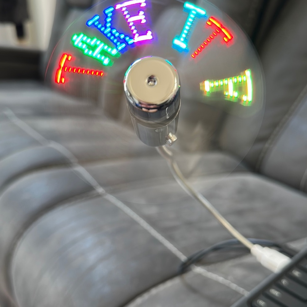 USB Programmable Fan with LED Display - Picture 9 of 13
